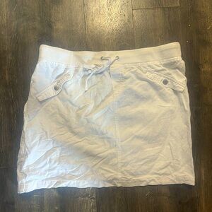 Women’s White Size Large Linen skirt